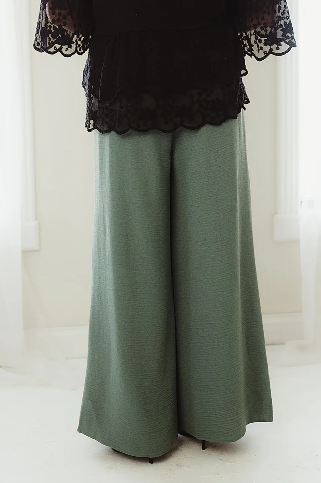 Ash Jade Flowy Woven Wide Leg Pants - Image 2