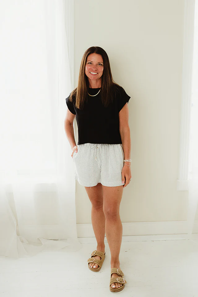 Black Cotton Crop Top - Image 4