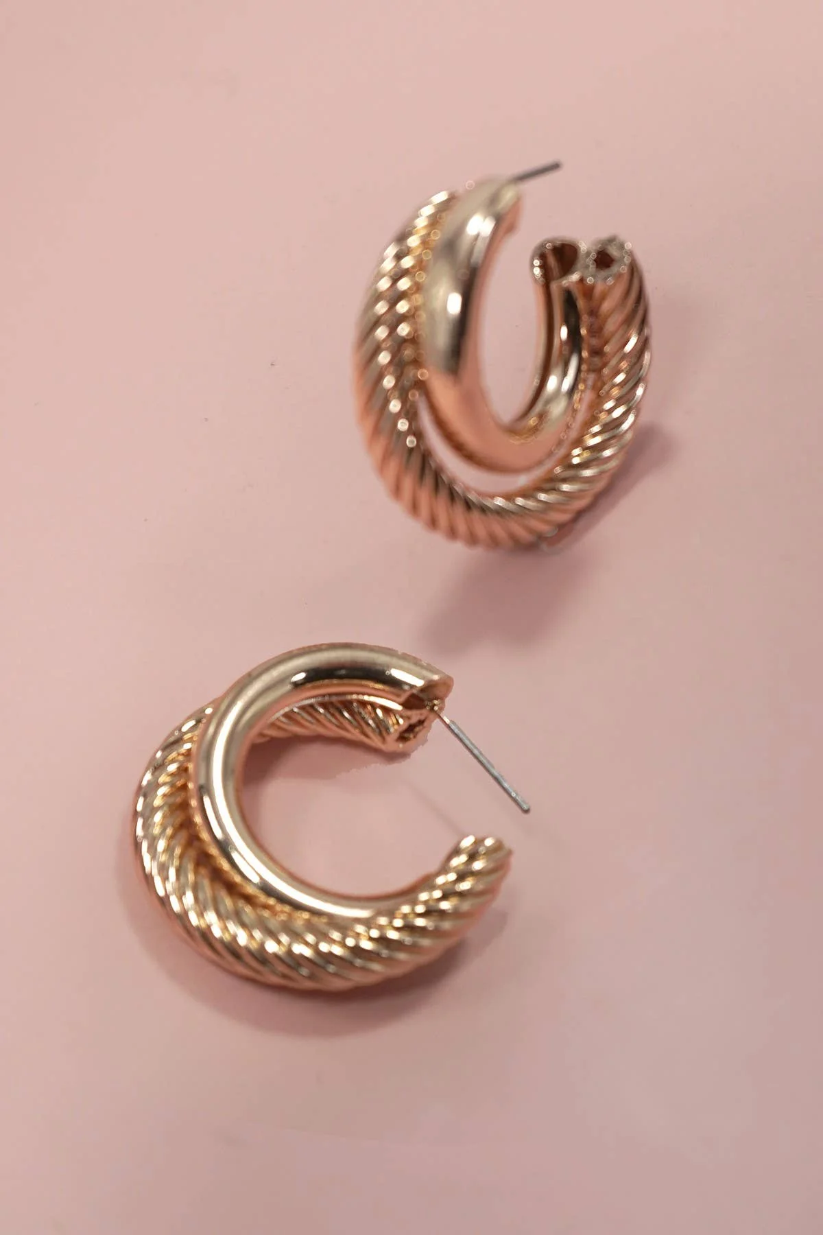 Bold Twist Earrings - Image 2