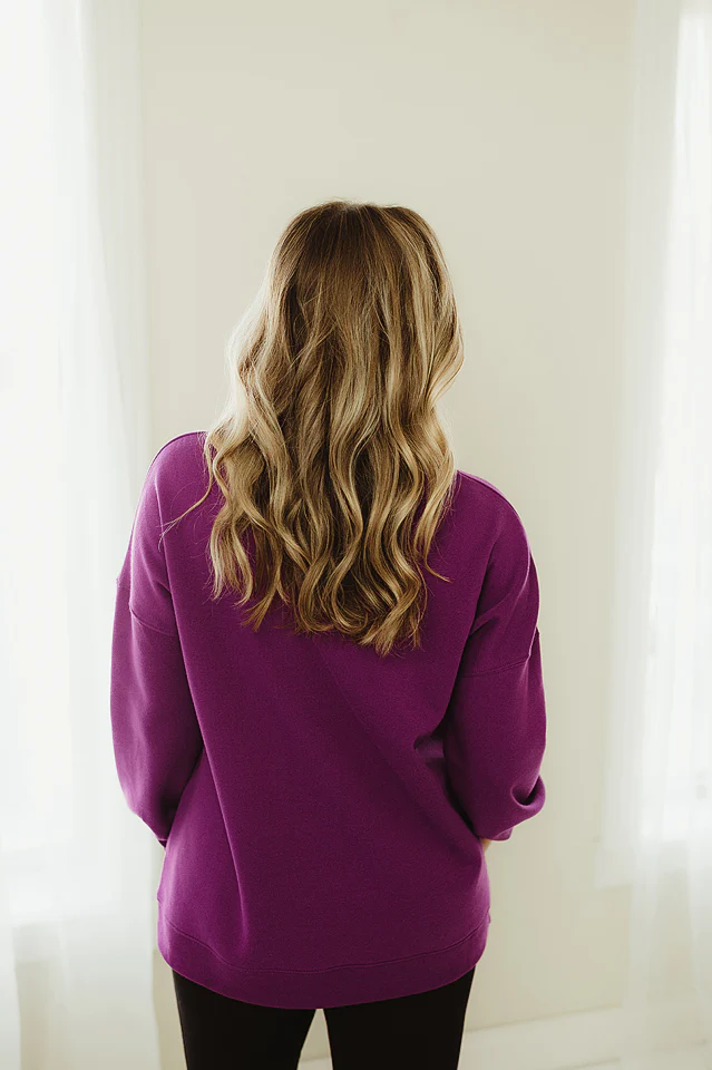 Boyfriend Sweatshirt - Image 11