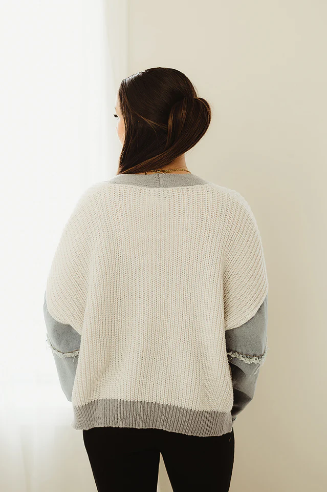 Button Up Denim Cardigan - Image 4