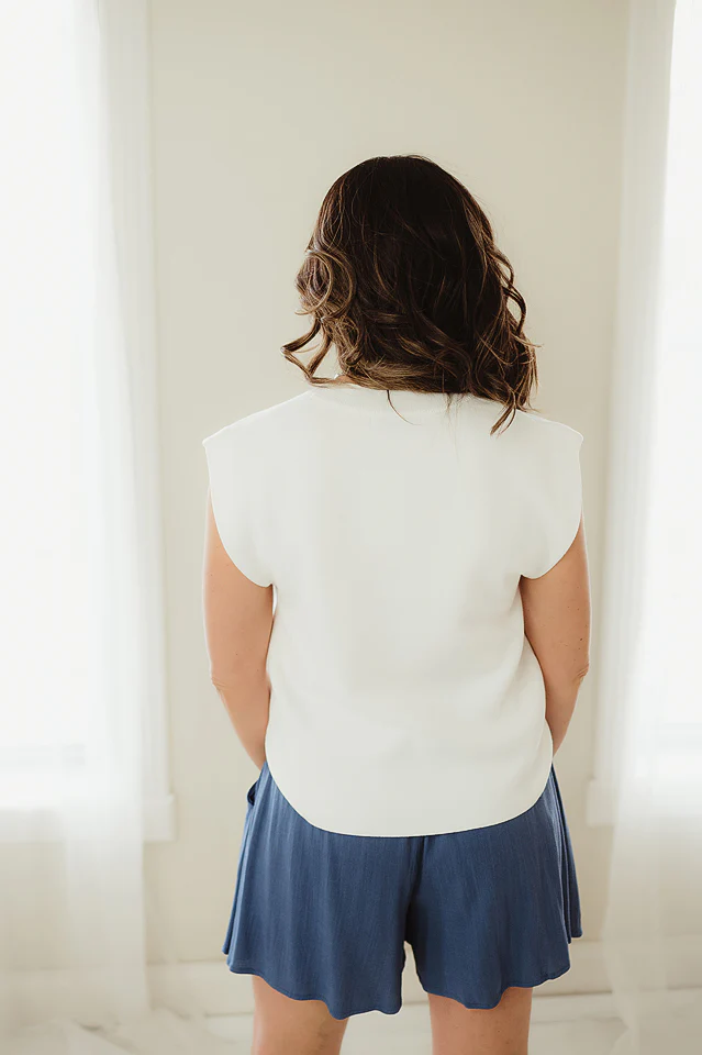 Cap Sleeve Knit Vest - Image 4