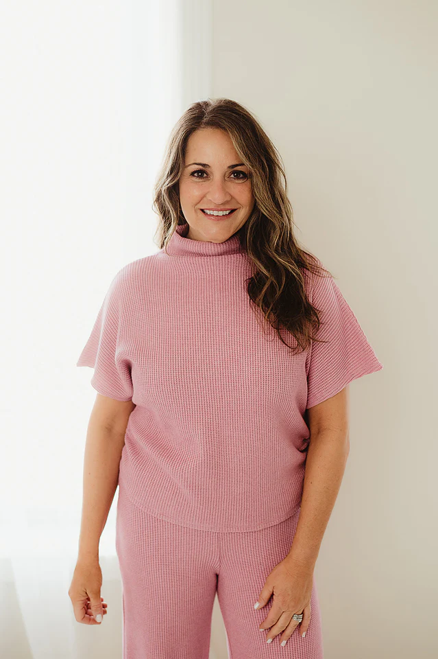 Light Rose Chic Comfort Set - Image 2