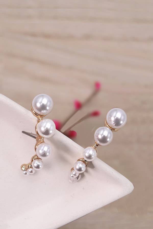 Crescent Pearl Cartilage Studs - Image 3