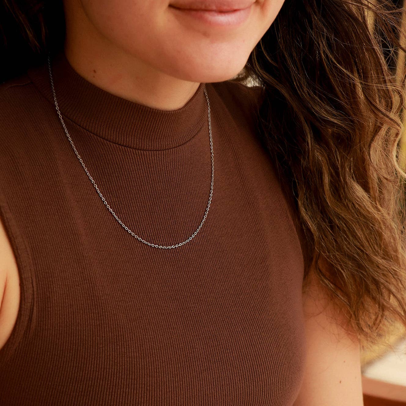 Crimped Oval Chain Necklace - Image 4