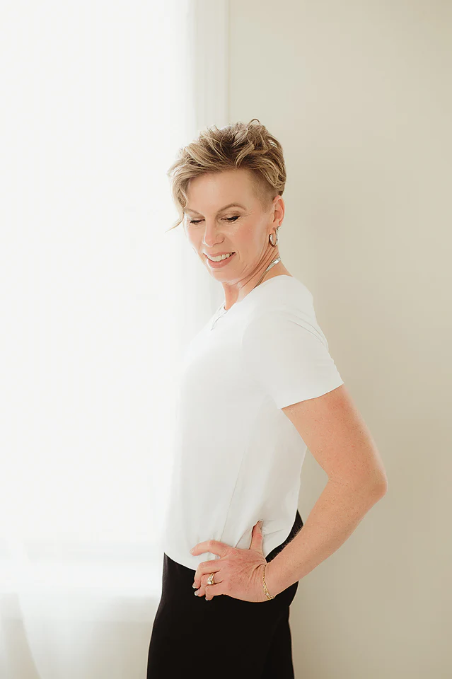 Effortless Bra Tee {3 colors available} - Image 3