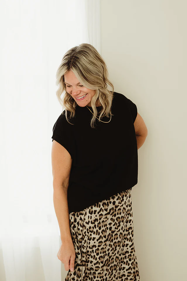 Black Effortless Charm Top - Image 6