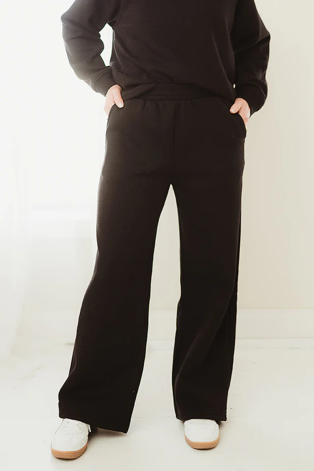 Black Fleece Set - Image 4