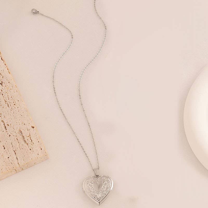Heart Locket - Image 3