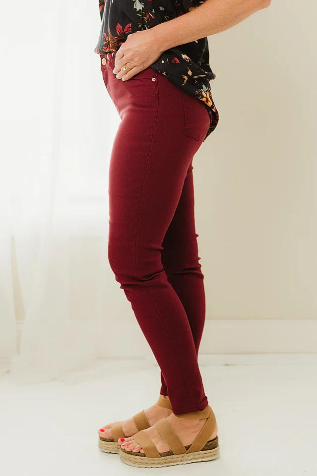 Hyperstretch Skinny Jeans - Image 23
