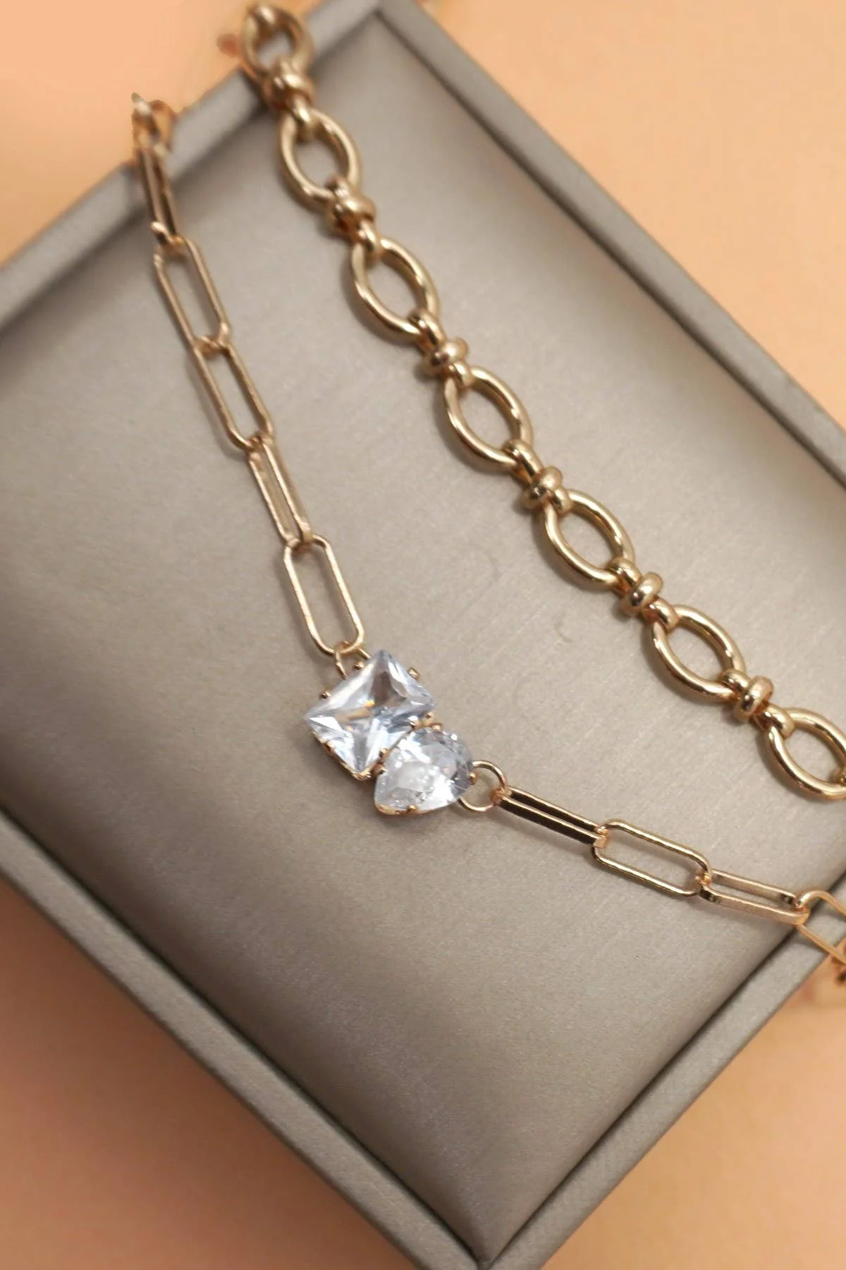 Elegant Duo Crystal Necklace - Image 2