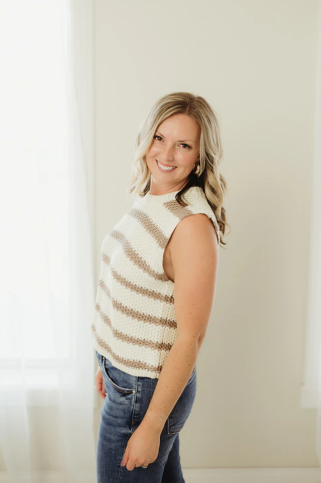 Chunky Striped Sleeveless Sweater - Image 8