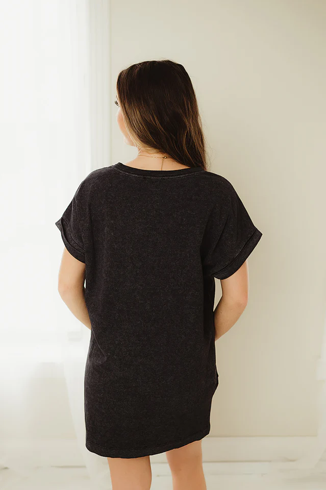 Black Washed Pocket Tee Dress - Image 4