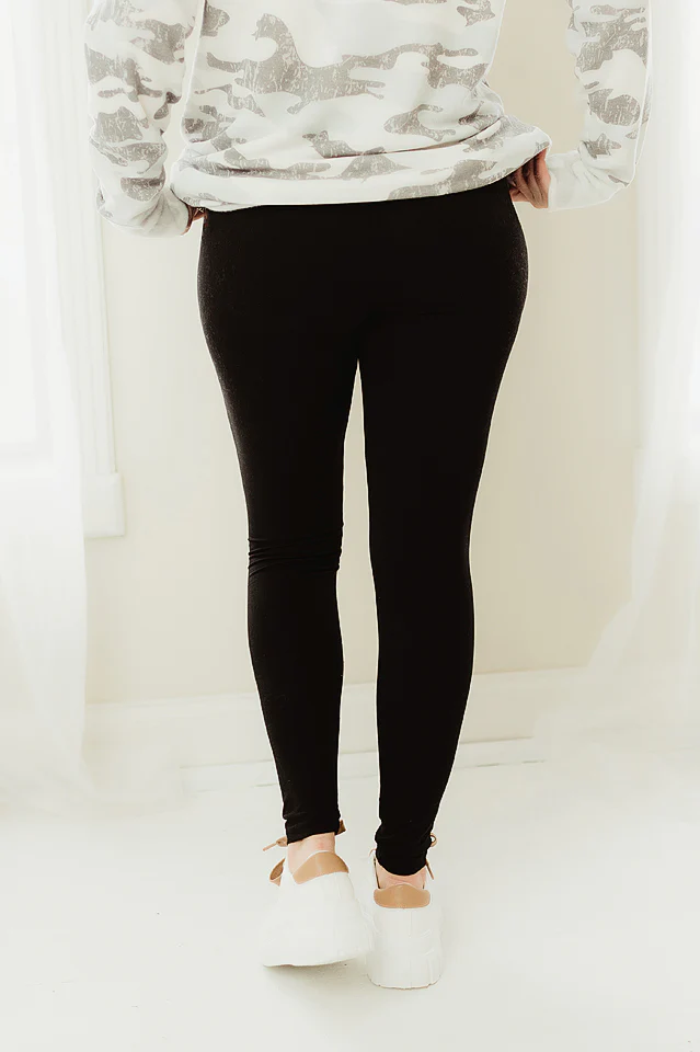 One Size Solid Leggings - Image 3
