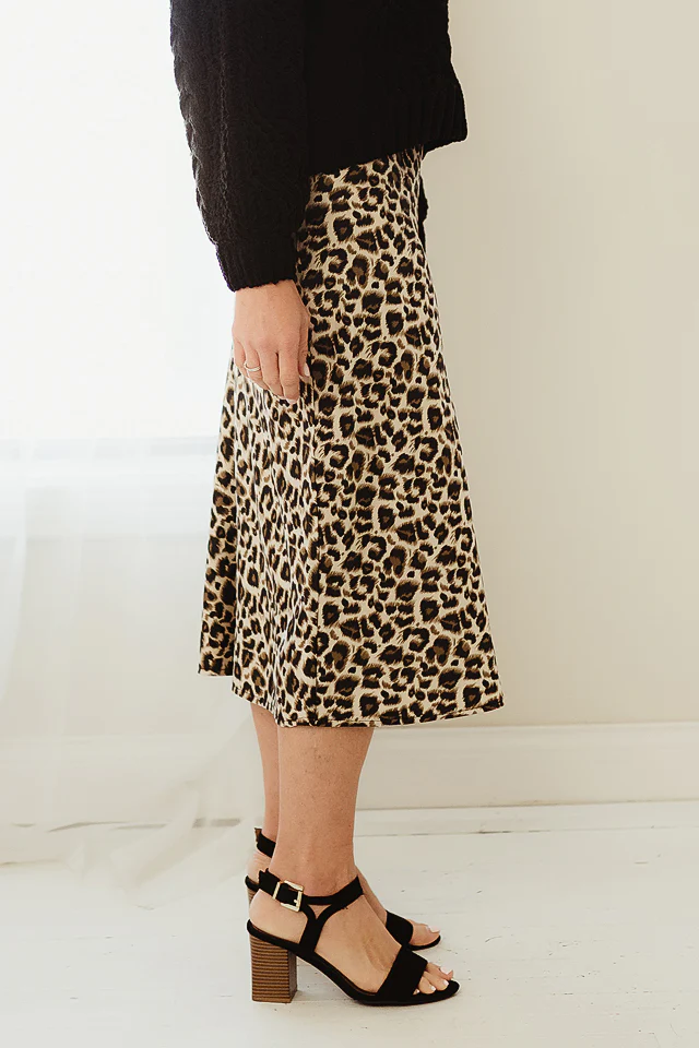 Power Luxe Leopard Skirt - Image 2