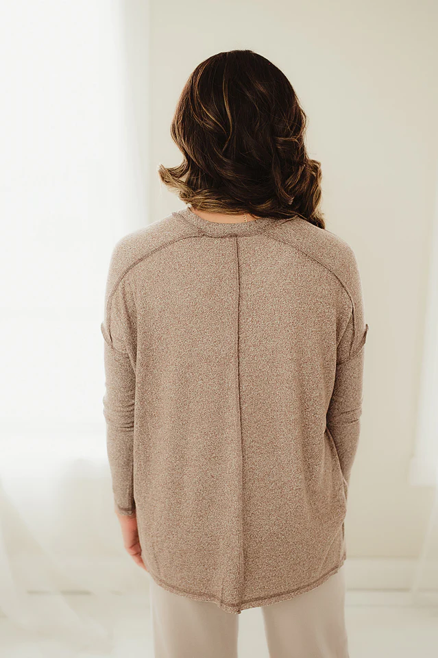 Relaxed Hi-Low Hacci Top - Image 3