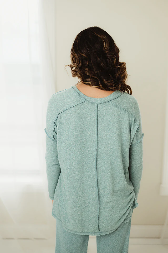 Relaxed Hi-Low Hacci Top - Image 6