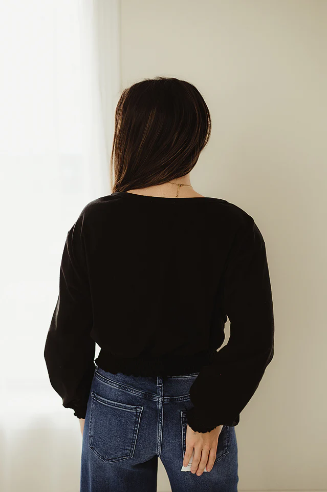 Soft Bloom Smocked Crop - Image 3