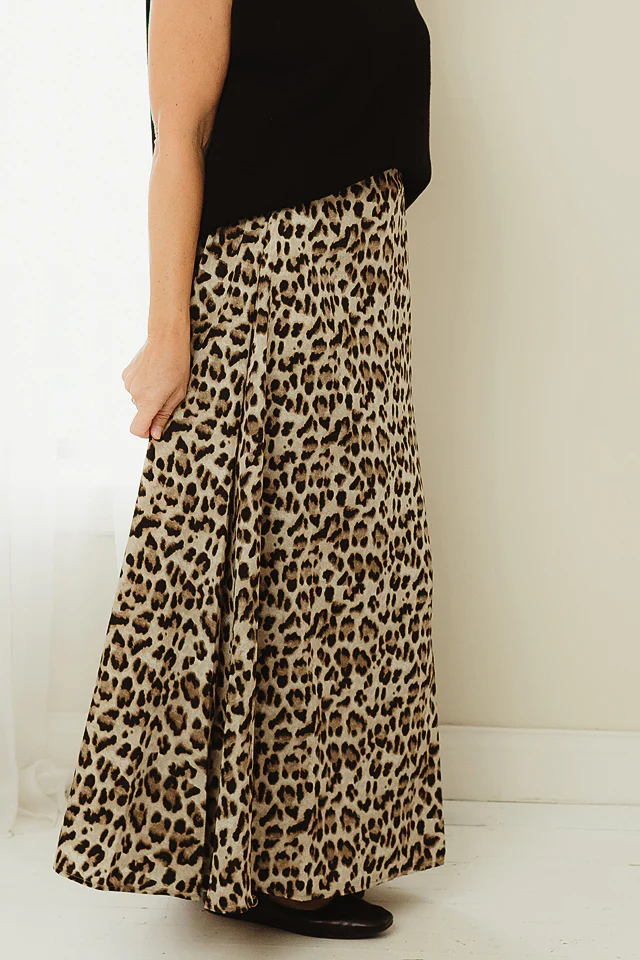 Verine Leopard Maxi Skirt - Image 4