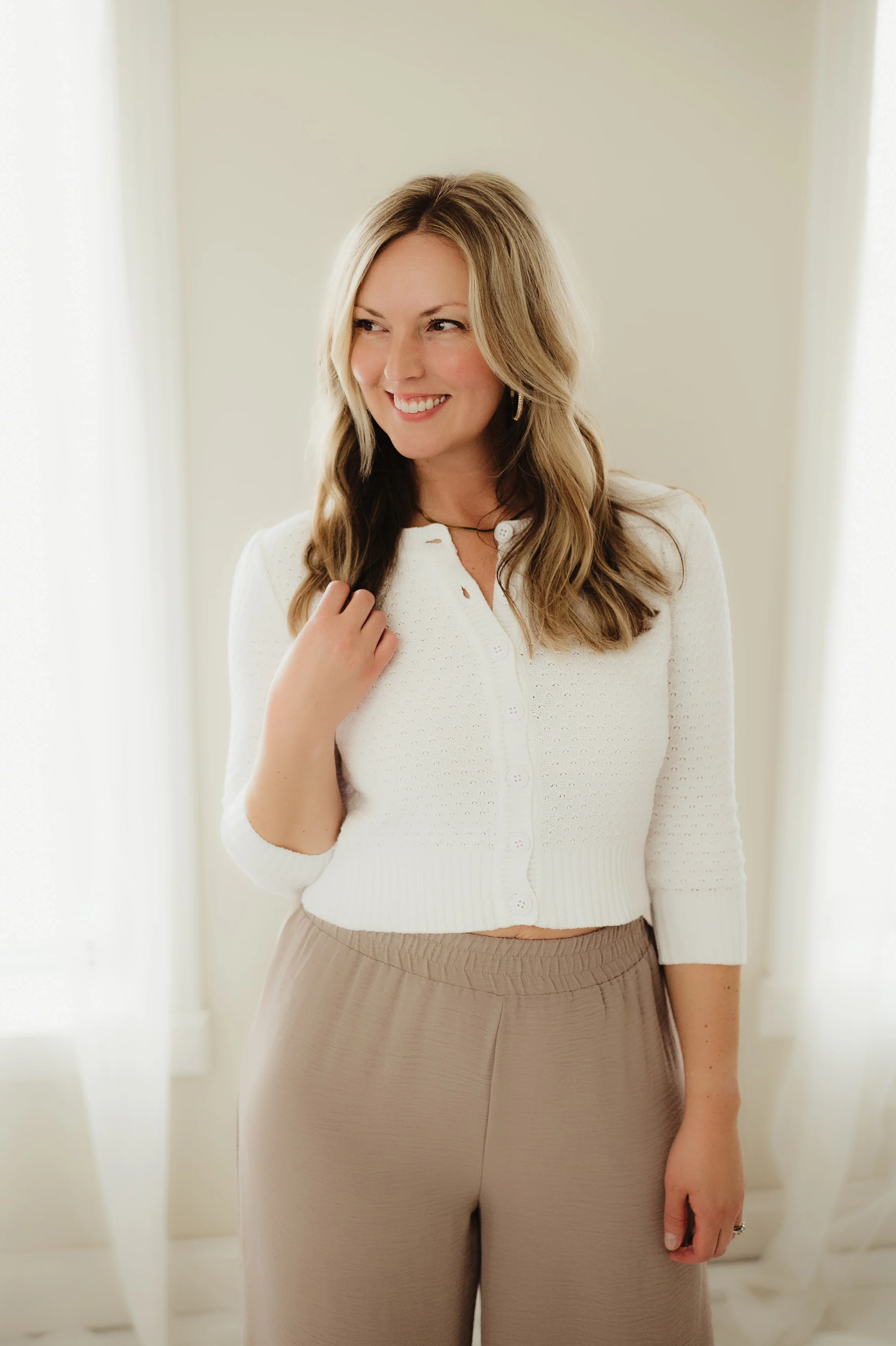 White Sweetheart Cardigan